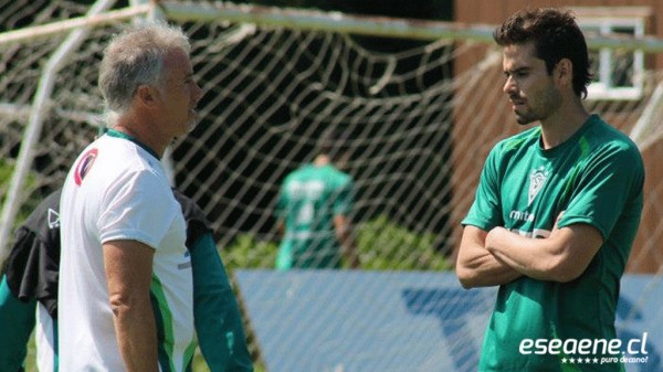 [VIDEO] Ezequiel Luna: »Estoy muy contento de poder estar en un club como Wanderers»