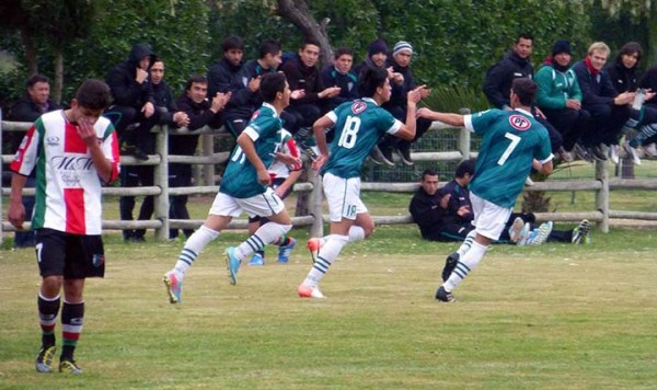 La Sub-19 vence a Palestino y se acerca a la final