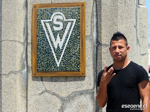 Leonardo Valencia: «Quiero pelear cosas importantes en Wanderers»