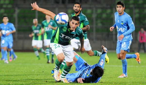 Con dos golazos de Gastón Cellerino, Wanderers lidera el grupo 7 de Copa Chile
