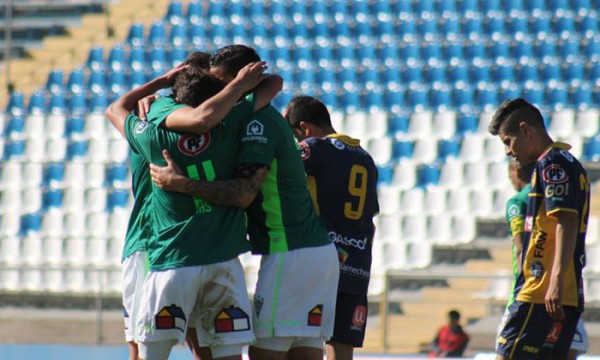 Wanderers gana a Barnechea y sigue invicto en Copa Chile