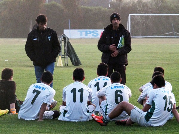 La Sub-15 comienza su lucha por el título