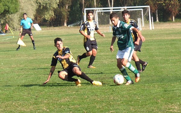 Sub 16 arrasa en primer partido de PlayOffs