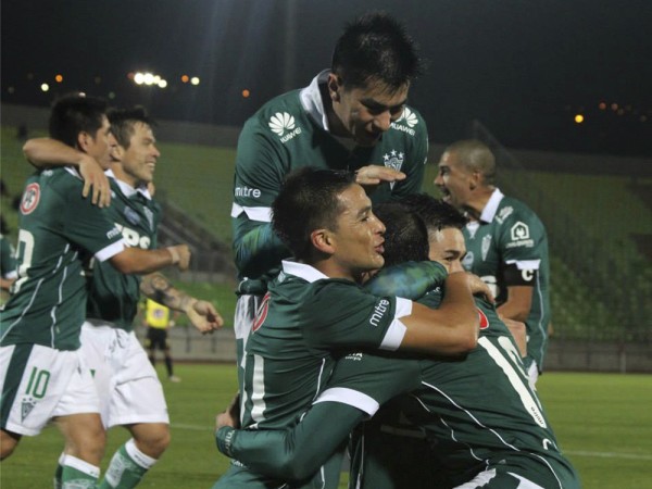 Wanderers comienza su temporada con un empate