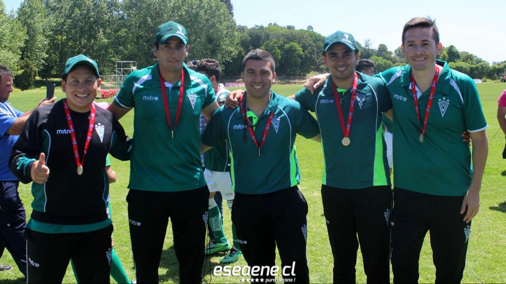 Cuerpo Técnico Sub 14. De izquierda a derecha: De izquierda a derecha: Pablo Vergara (Preparador de arqueros), Patricio Cubillos (Preparador Físico), Diego Cisternas (Ayudante Técnico), Sebastián Prado (Director Técnico) y Felipe Flores (Kinesiólogo)