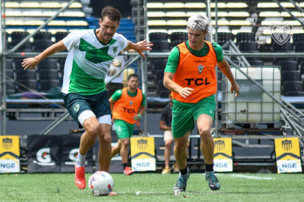 Santiago Wanderers cae ante Sarmiento en segundo amistoso del año