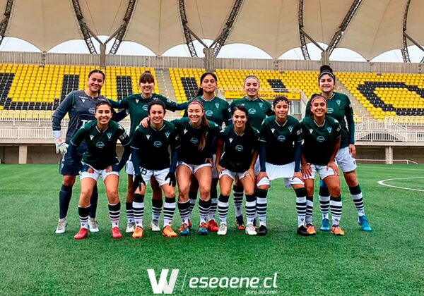Las Decanas aplastan a San Luis en el debut